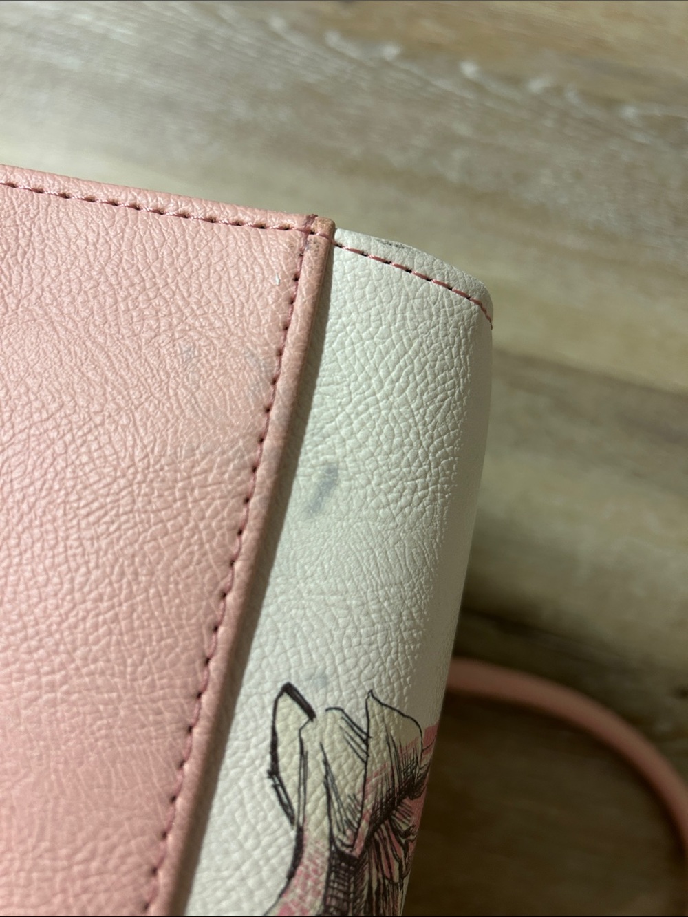 Loungefly Pink Princess Leia Purse - Picture 7 of 10